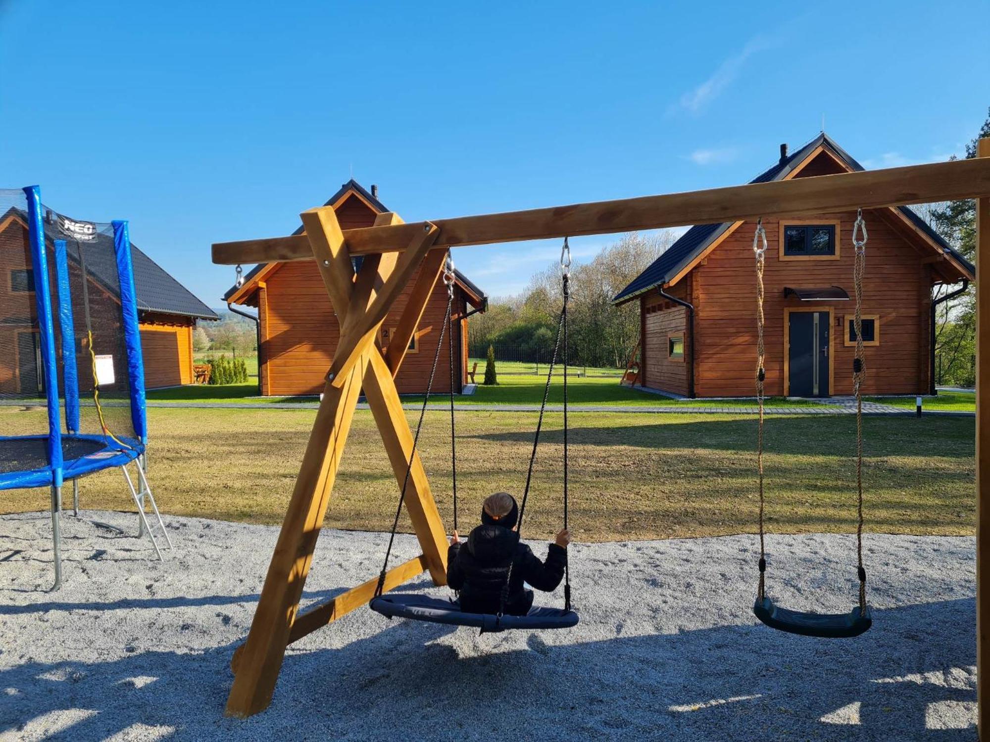 Sloneczne Domki Sudety - Domki Caloroczne Kotlina Klodzka Stary Waliszow Buitenkant foto
